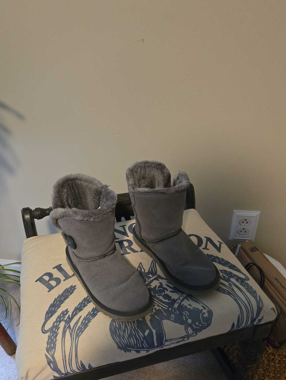 UGG Charcoal Gray Shearling-Lined Boot Interior